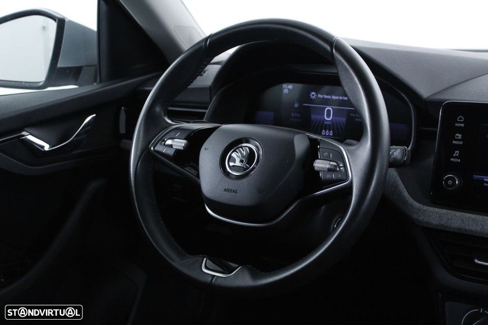 Skoda Kamiq 1.0 TSI Selection DSG - 17