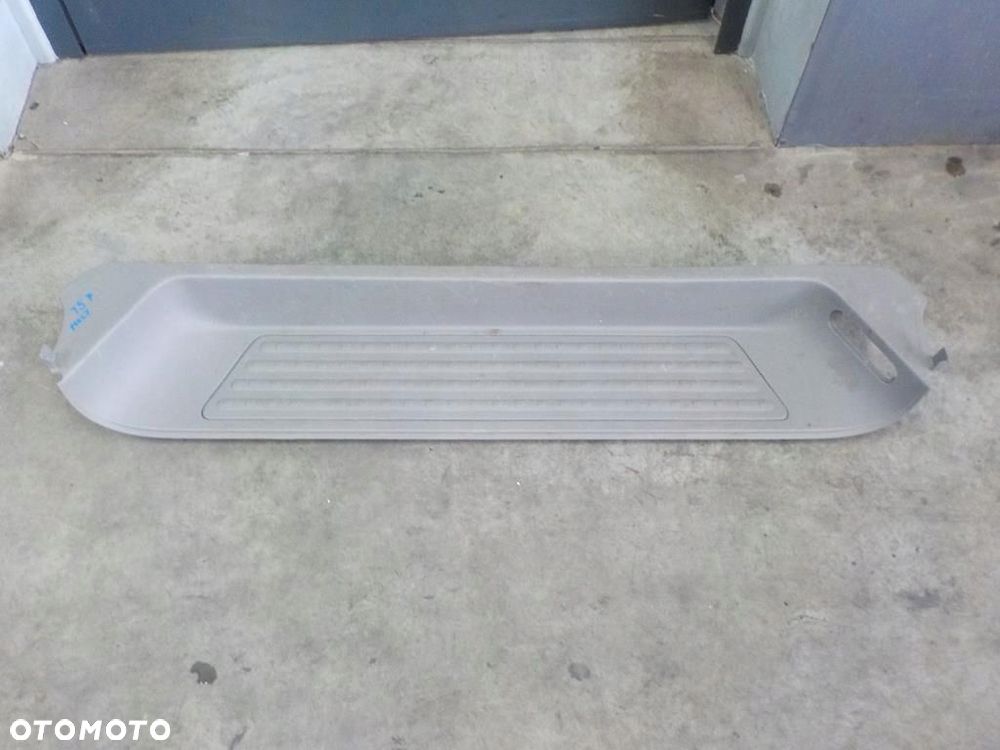 VW T5 MULTIVAN PRÓG STOPIEŃ DRZWI ODSUWANYCH P - 1