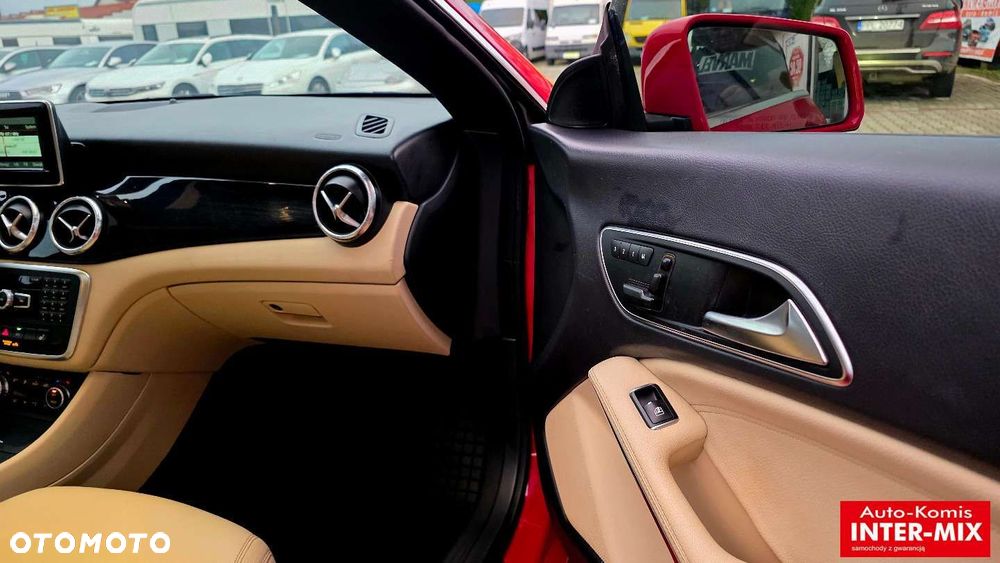 Mercedes-Benz CLA - 36