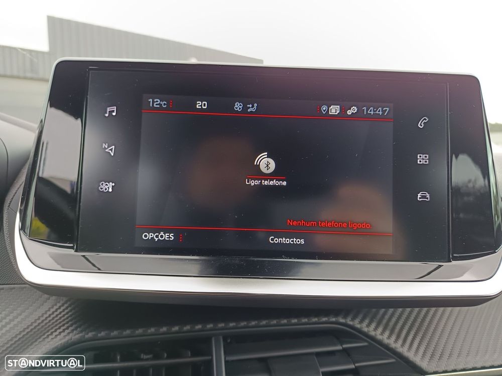 Peugeot 2008 1.5 BlueHDi Allure Pack EAT8 - 19