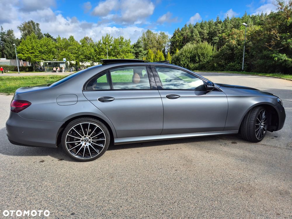 Mercedes-Benz Klasa E 220 d 4-Matic AMG - 12