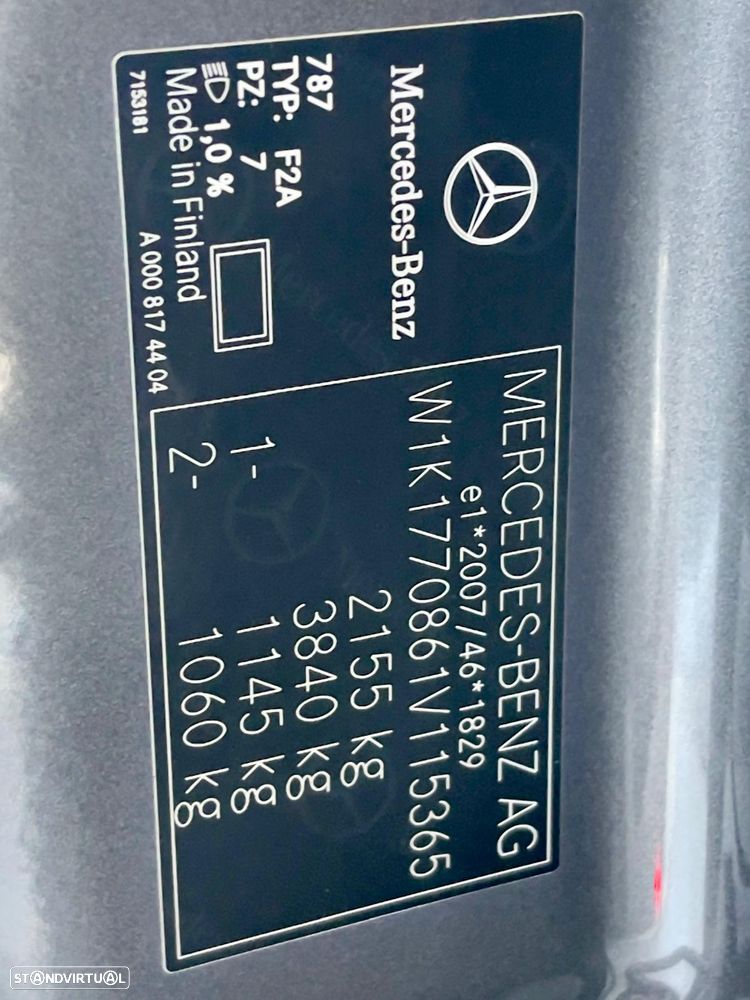 Mercedes-Benz A 250 e AMG Line - 41