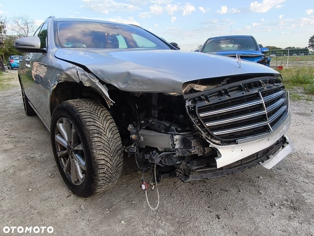 Mercedes-Benz Klasa E 200 d 9G-TRONIC - 13