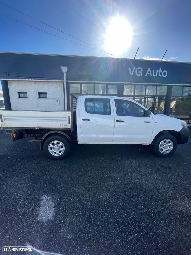 Toyota D-4D 2WD CE - 5