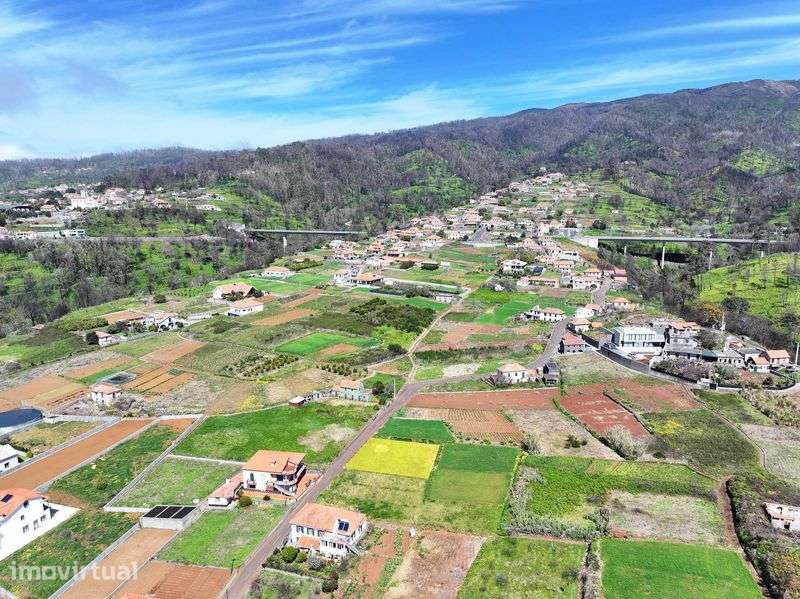 Terreno na Calheta em Maloeira - Grande imagem: 4/6