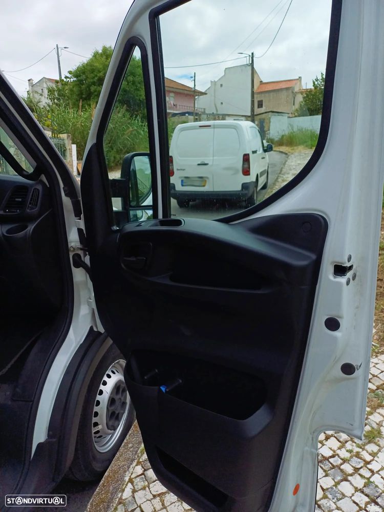 Iveco DAILY 2.3 35s16h 3450 - 13