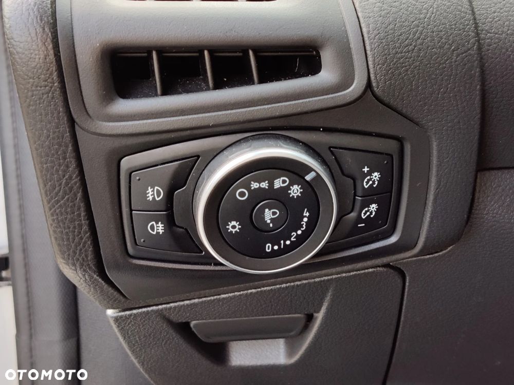 Ford Focus 1.0 EcoBoost Trend Edition Business - 14