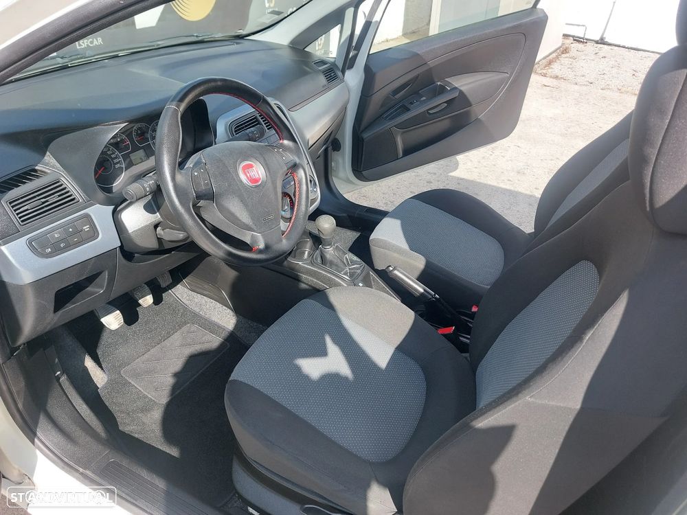 Fiat grande punto 1.3 m.jet 75cv, a.c - 9