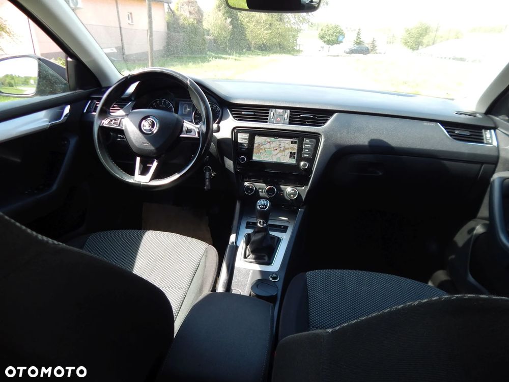 Skoda Octavia 1.6 TDI 4x4 Style - 10