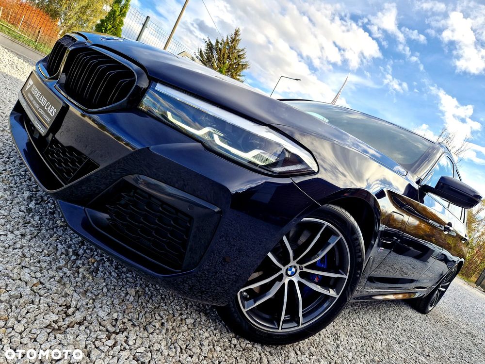 BMW Seria 5 530e xDrive M Sport sport - 35