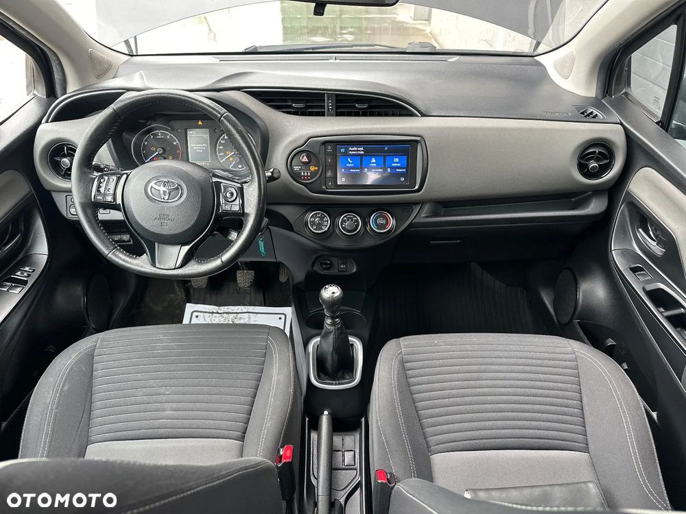 Toyota Yaris 1.5 Active - 24
