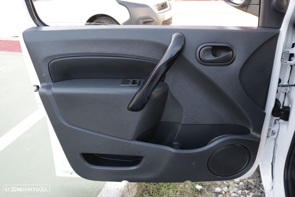 Renault Kangoo Express 1.5 DCI Compact Business 3Lug - 27