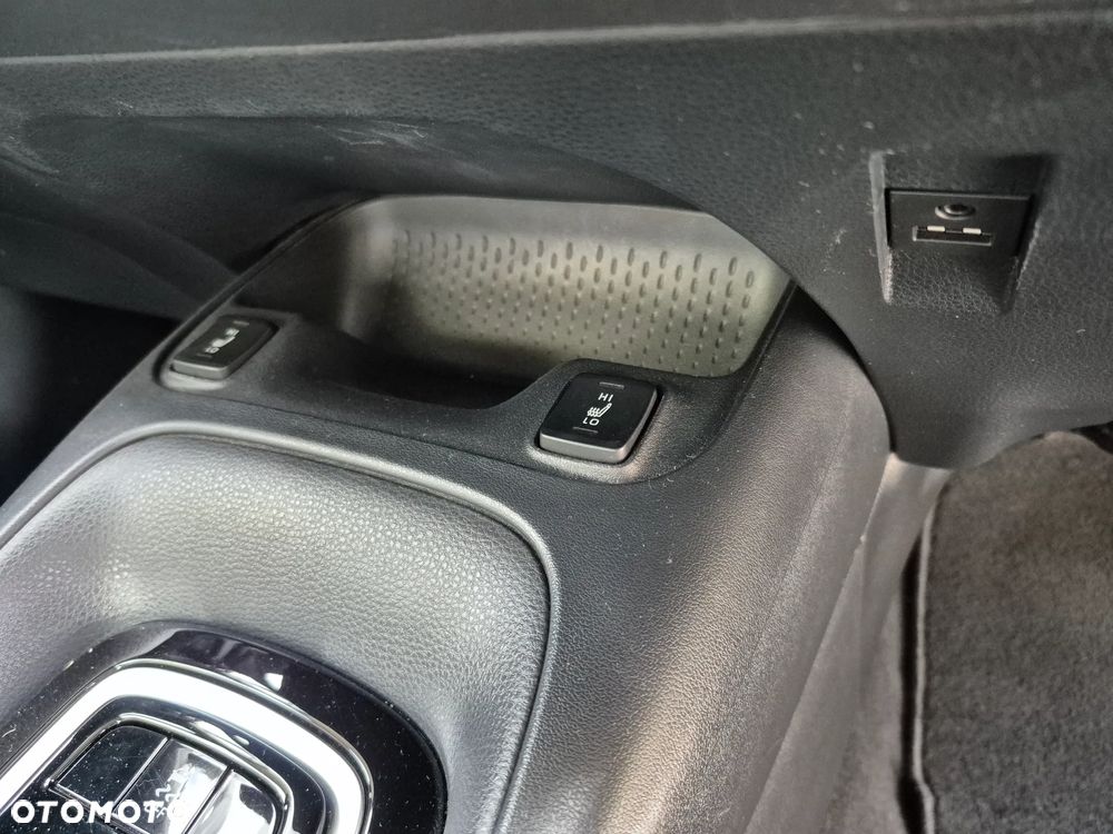 Toyota Corolla 1.6 Comfort - 9