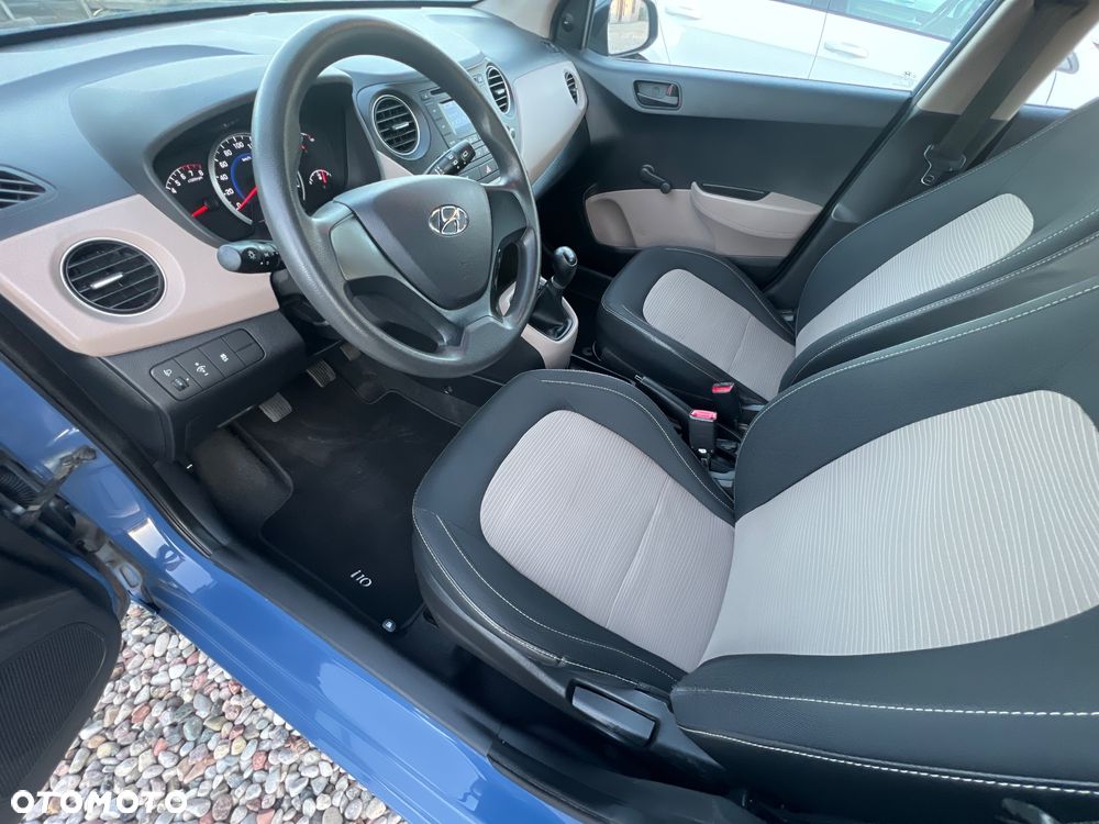 Hyundai i10 1.0 BlueDrive Comfort - 10