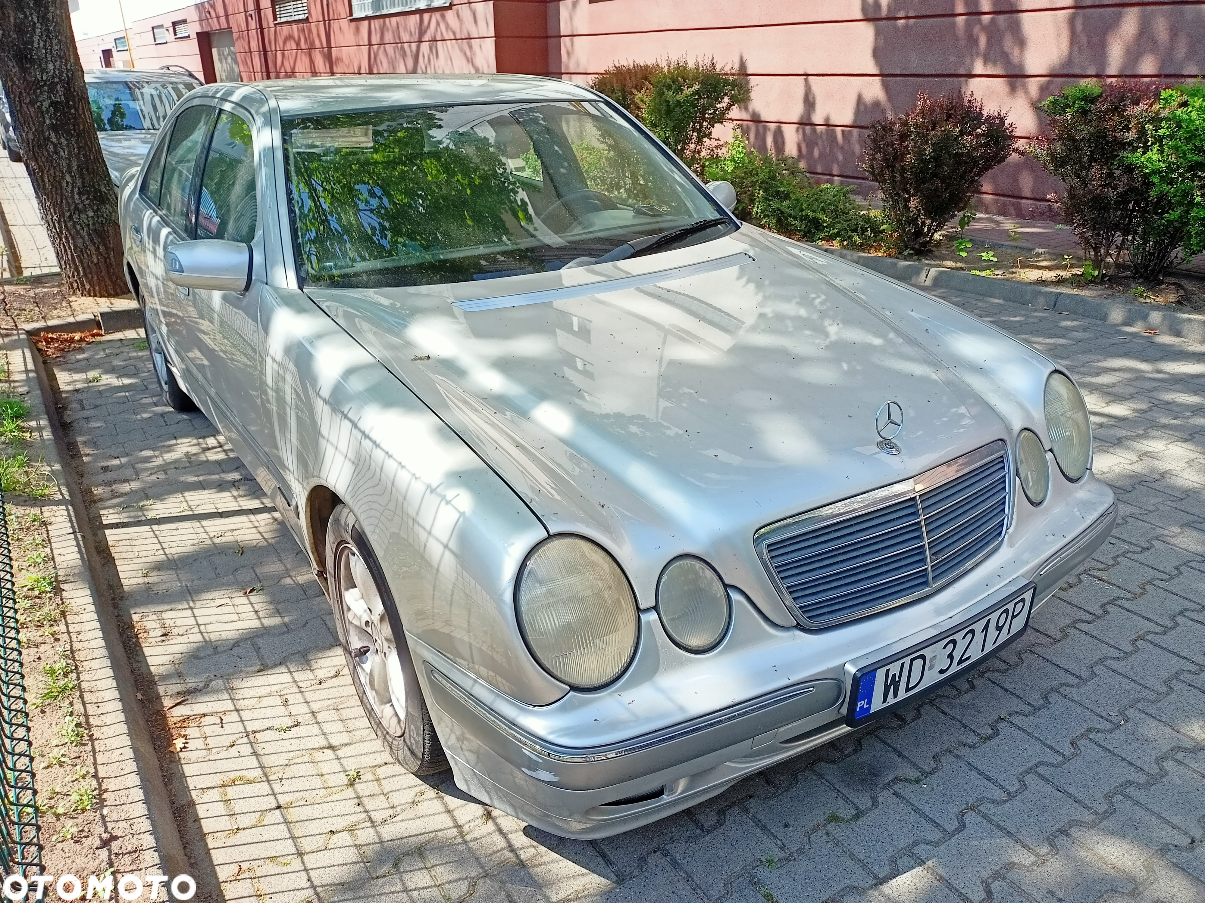 Mercedes-Benz Klasa E - 4