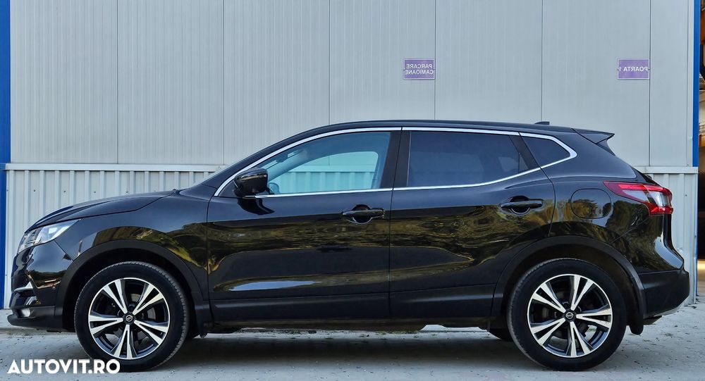 Nissan Qashqai - 2