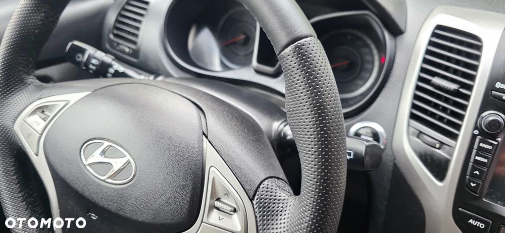 Hyundai ix20 1.6 Premium - 26