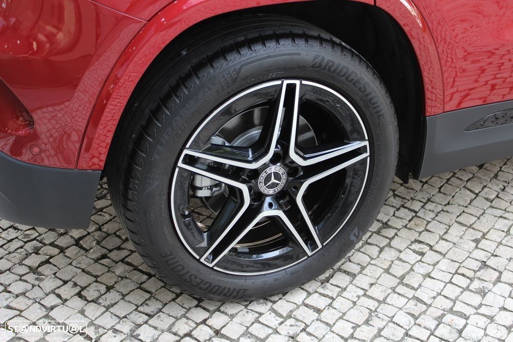 Mercedes-Benz GLA 250 e 8G-DCT AMG Line - 13