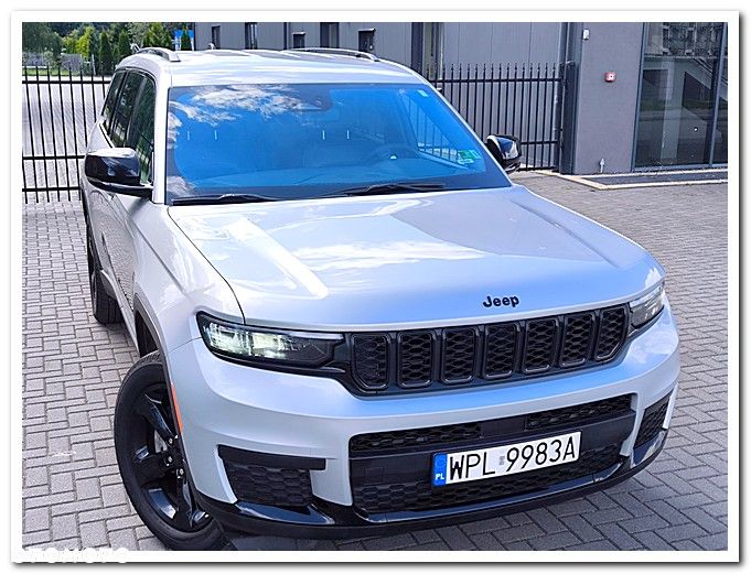 Jeep Grand Cherokee - 9