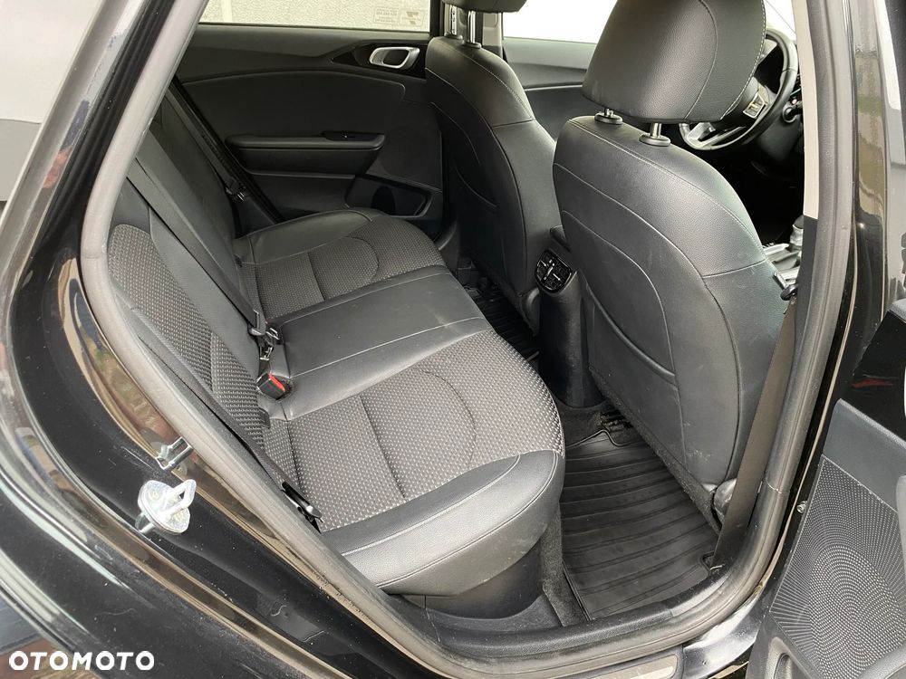 Kia Ceed 1.6 GDI PHEV Business Line DCT - 15