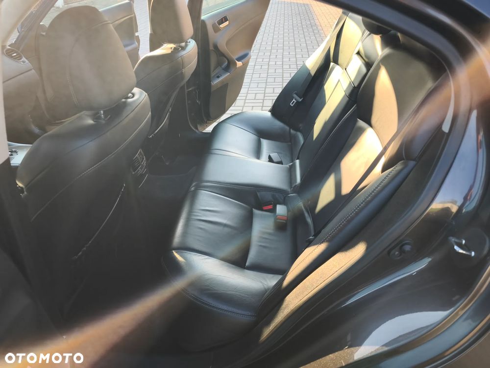 Lexus IS 250 Executive Line - 24