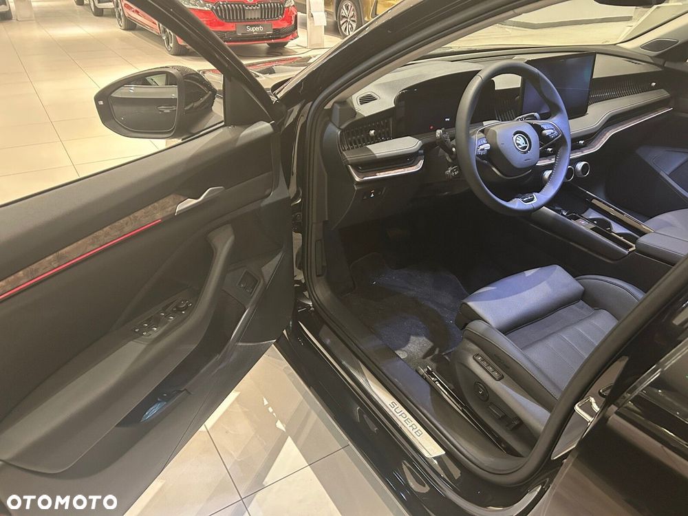 Skoda Superb - 8