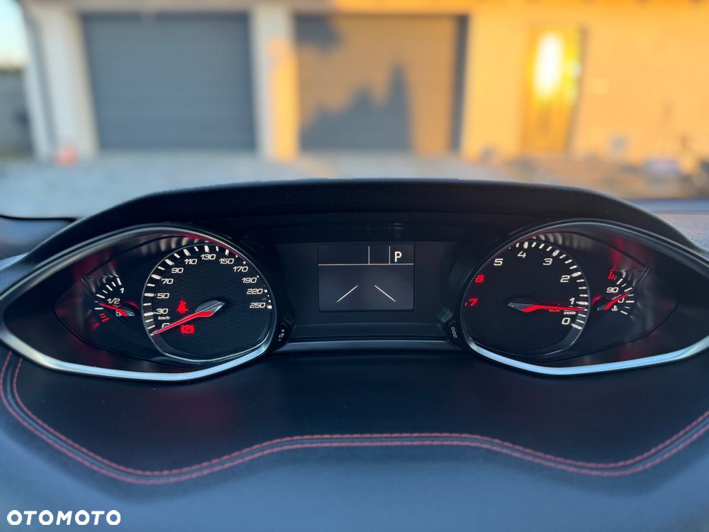 Peugeot 308 PureTech 225 EAT8 Stop & Start GT - 17