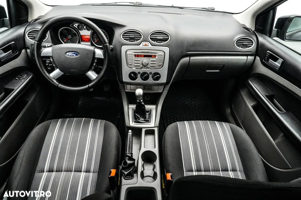 Ford Focus - 7