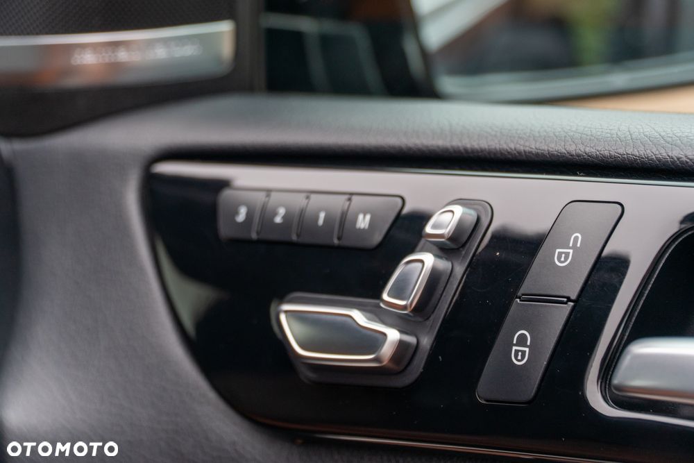 Mercedes-Benz GLE 350 d 4-Matic - 27