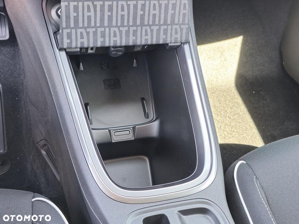 Fiat 600 1.2 Turbo Hybrid eDCT - 25