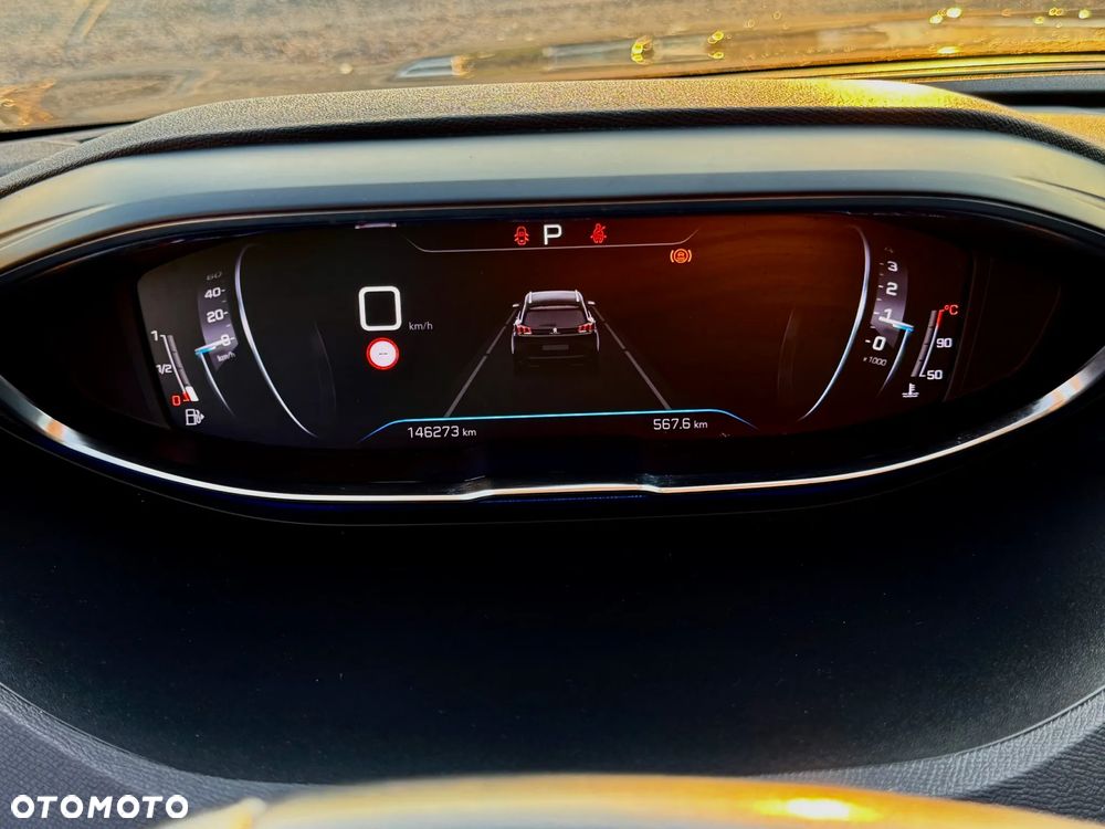 Peugeot 5008 PureTech 130 EAT8 Stop & Start Active Pack - 17