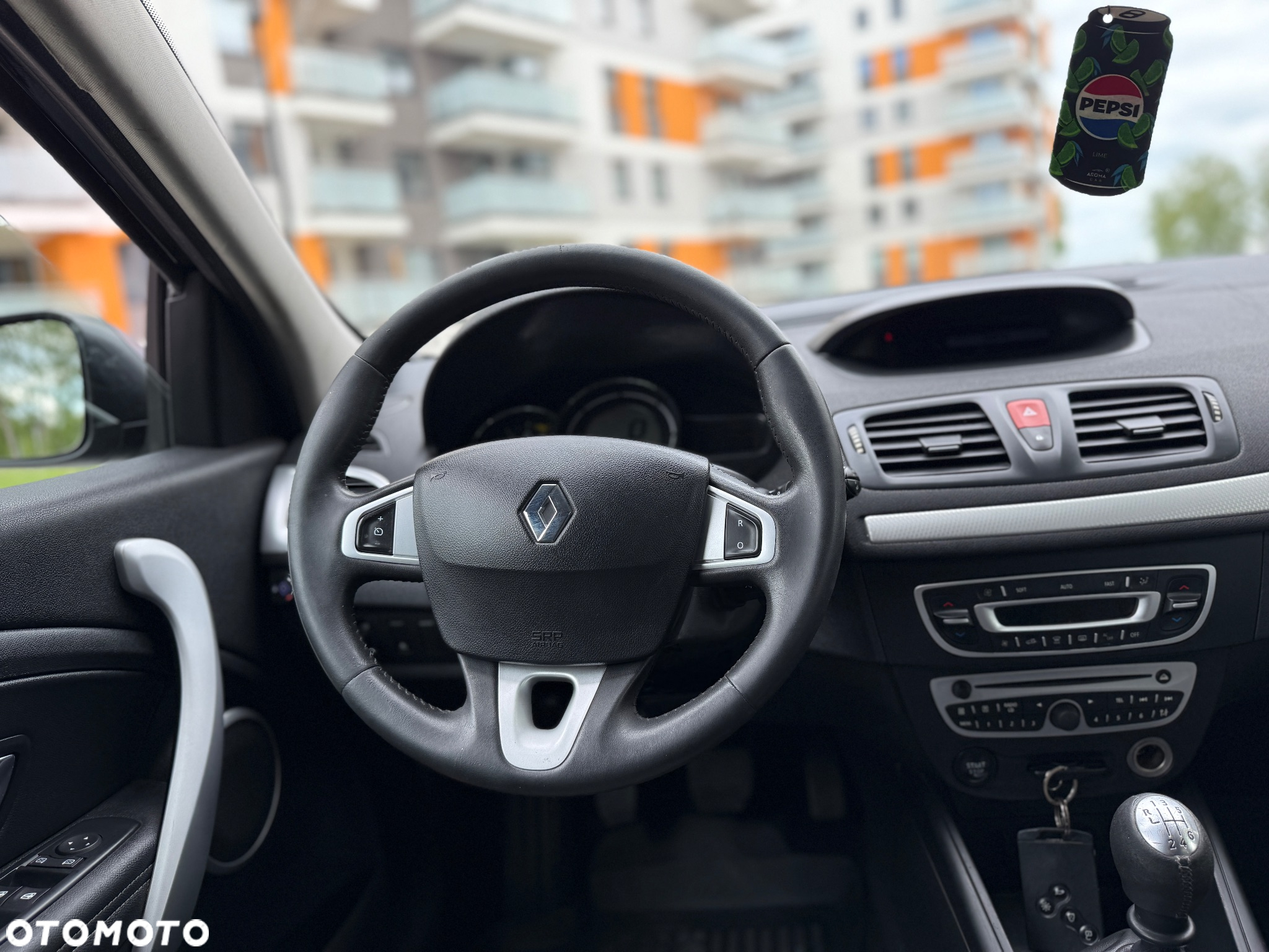 Renault Megane 1.6 16V Color Edition - 5
