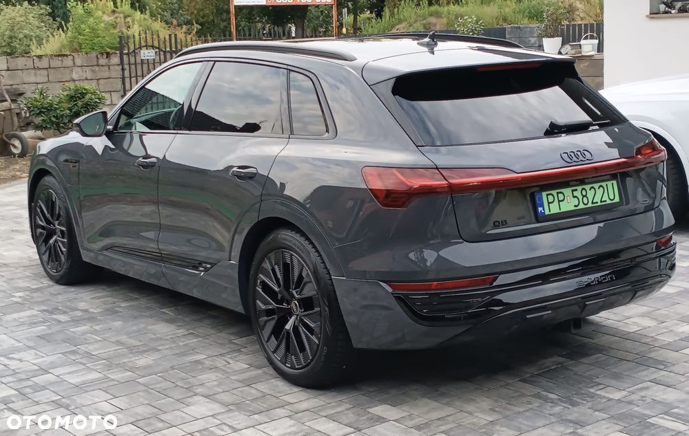 Audi Q8 e-tron 50 quattro S line - 4