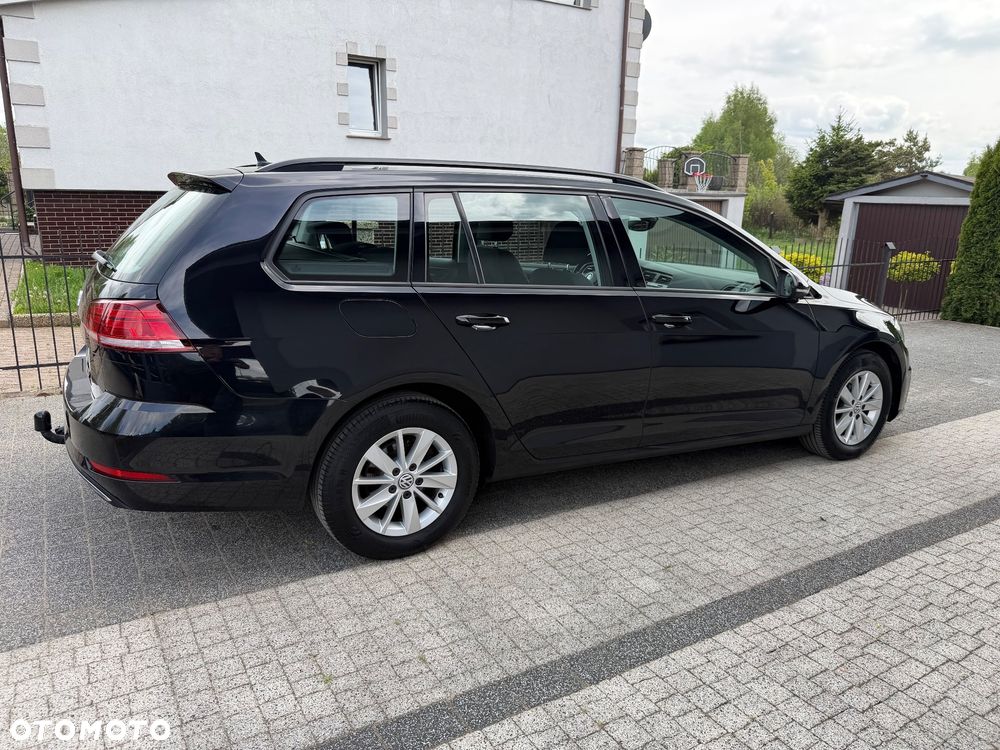 Volkswagen Golf 1.6 TDI BMT Highline - 23