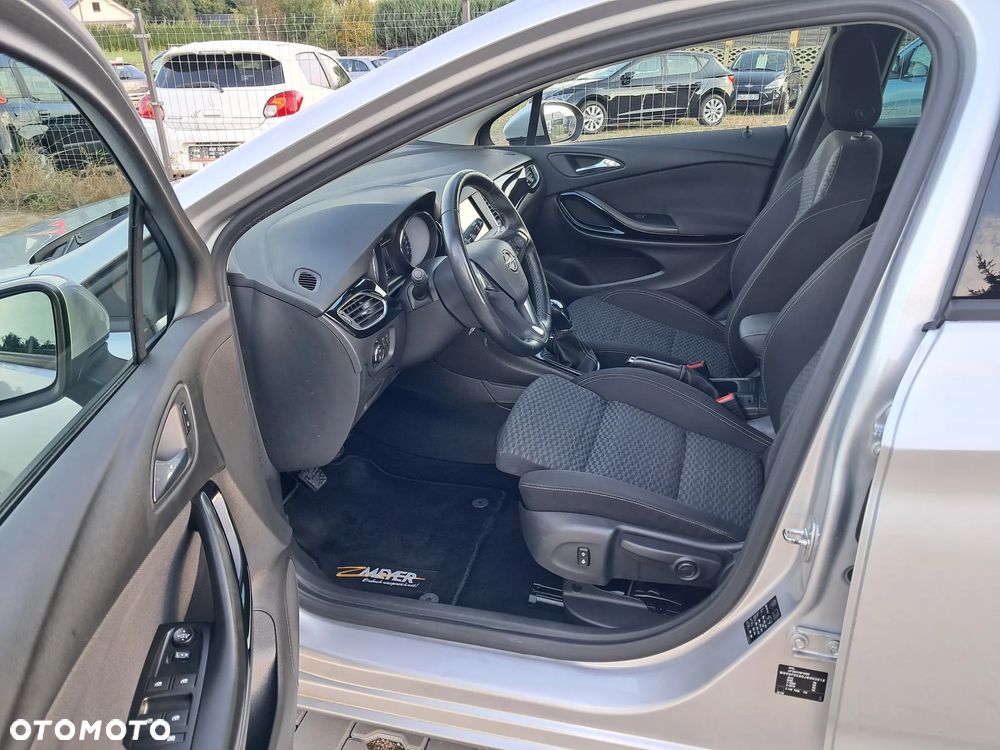 Opel Astra 1.4 Turbo Business - 12