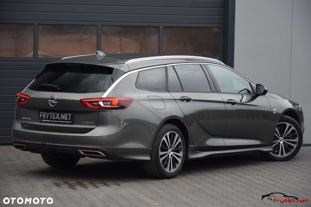 Opel Insignia - 12