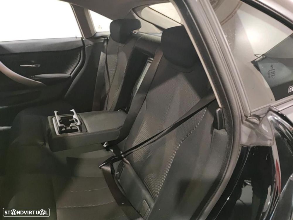 BMW 418 Gran Coupé d Advantage Auto - 26