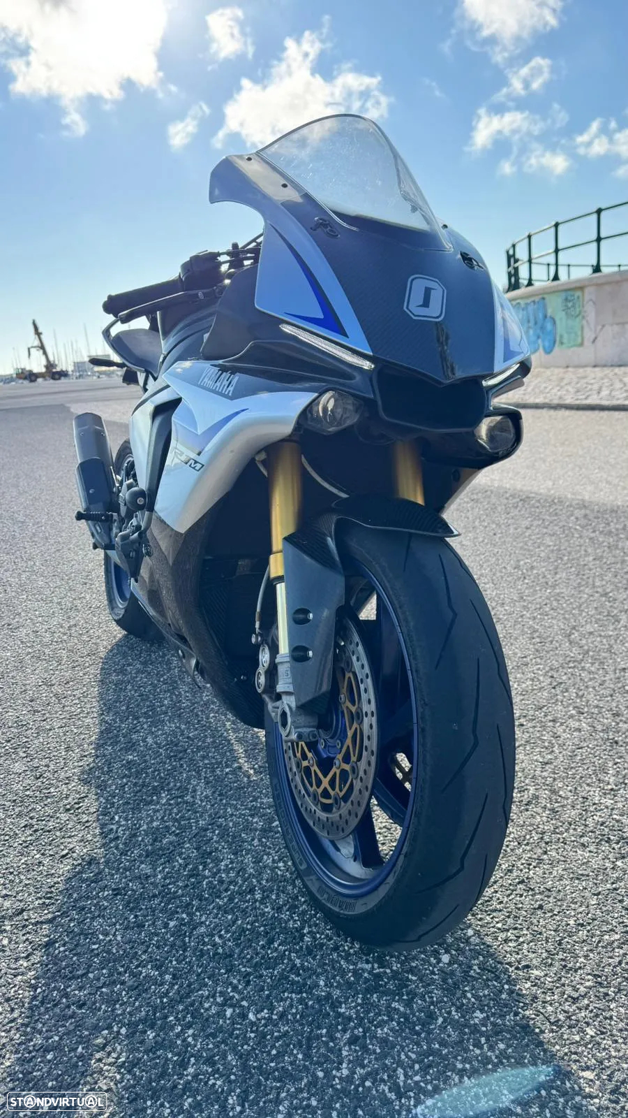 Yamaha YZF R1M - 19