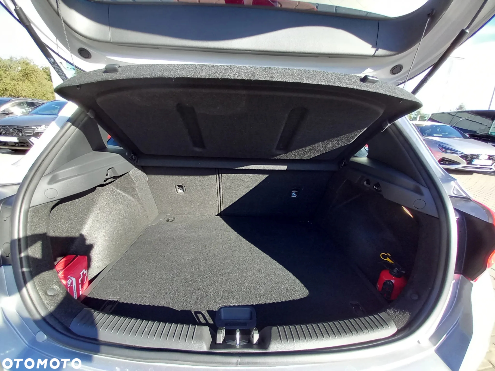 Hyundai i30 1.5 DPI Modern - 25