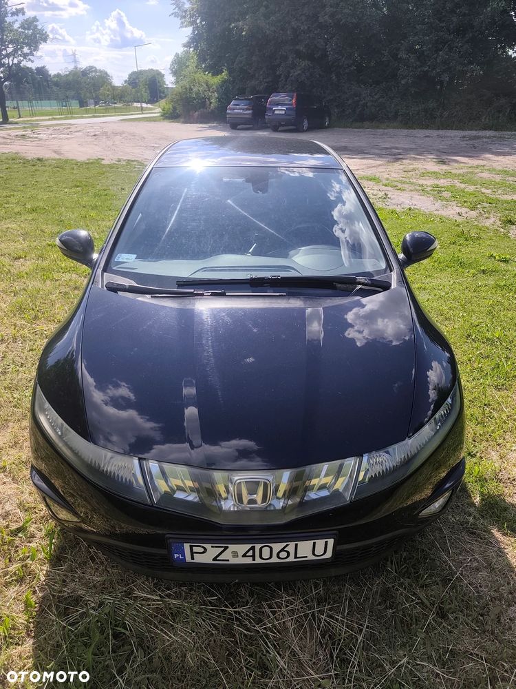 Honda Civic 1.8 Executive - 5