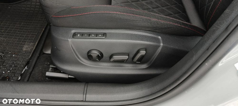 Volkswagen Golf GTD (BlueMotion Technology) DSG - 40