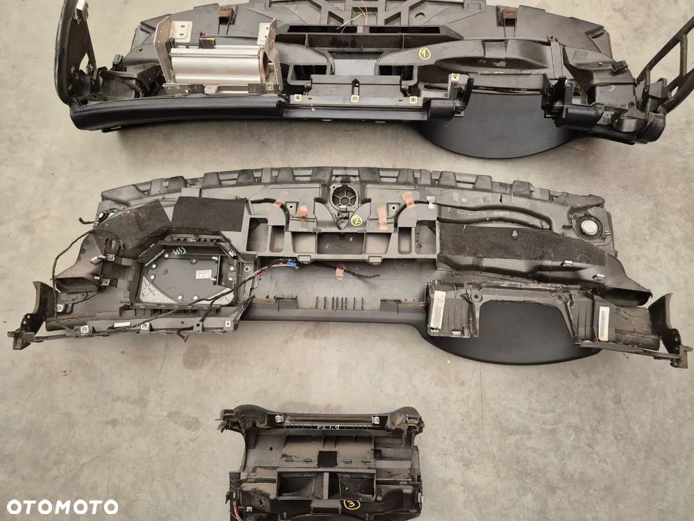 AUDI DESKI ROZDZIELCZE PANEL ŚRODKOWY - 11