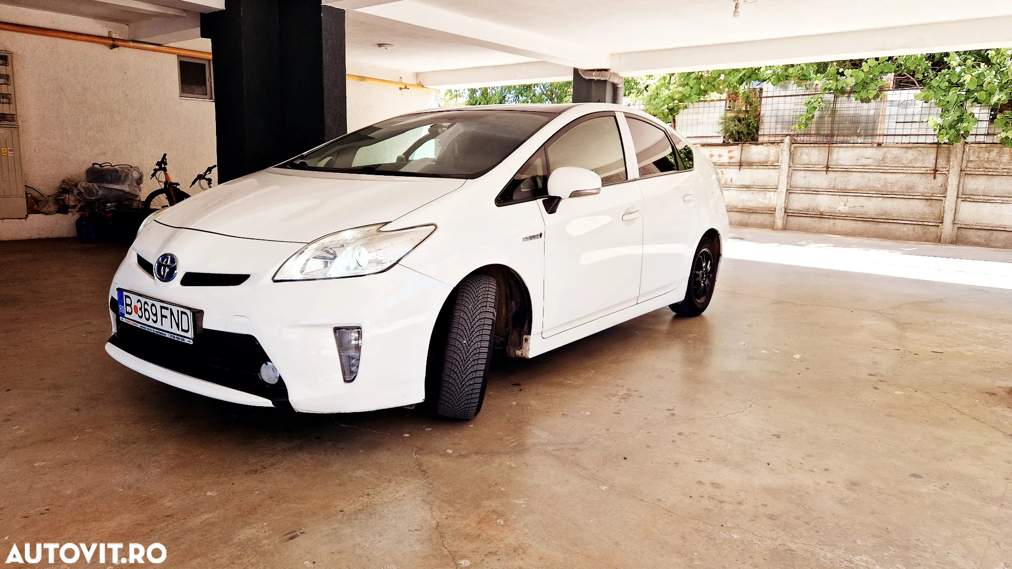 Toyota Prius - 2