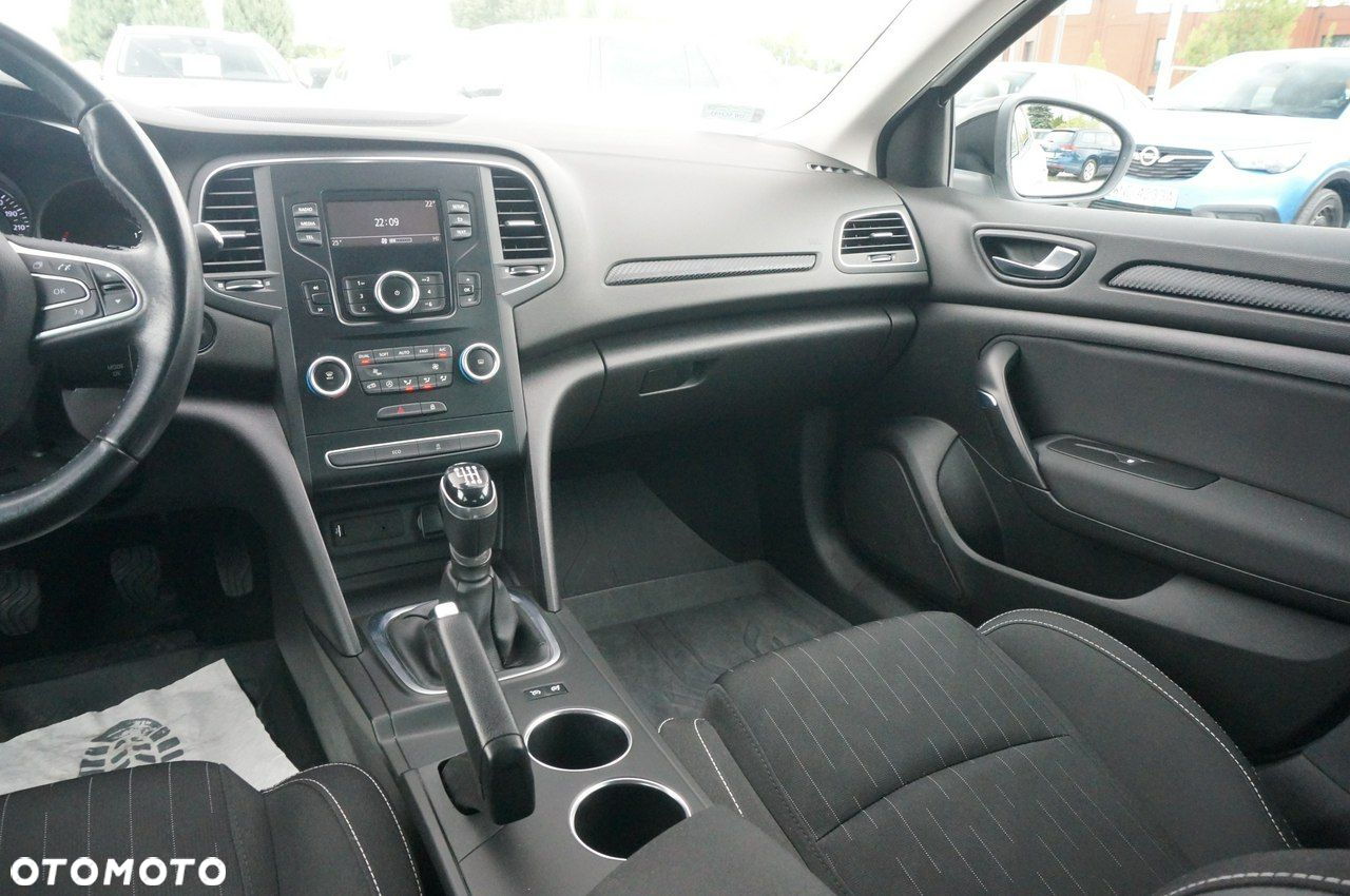 Renault Megane 1.5 Blue dCi Limited - 15