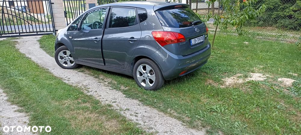 Kia Venga 1.4 L - 4