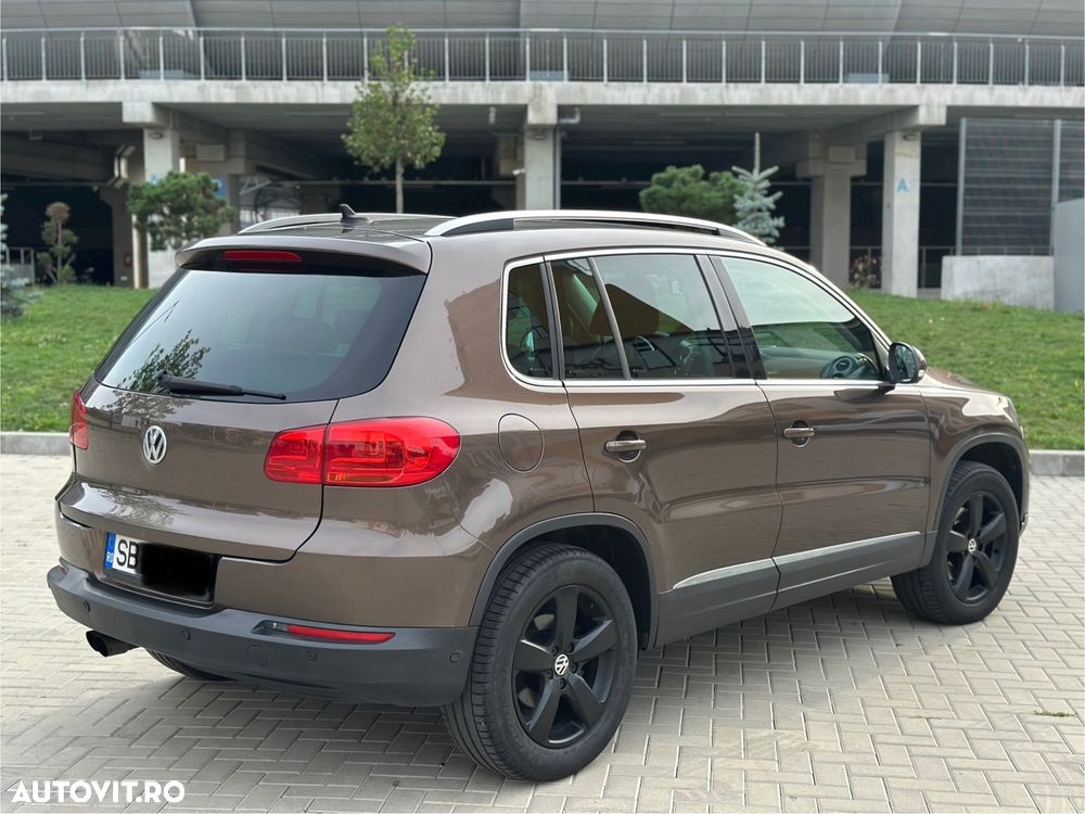 Volkswagen Tiguan 2.0 TDI 4Motion DSG Trend & Fun - 4