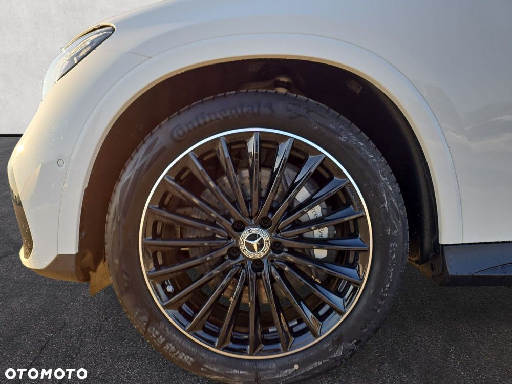 Mercedes-Benz GLC - 9