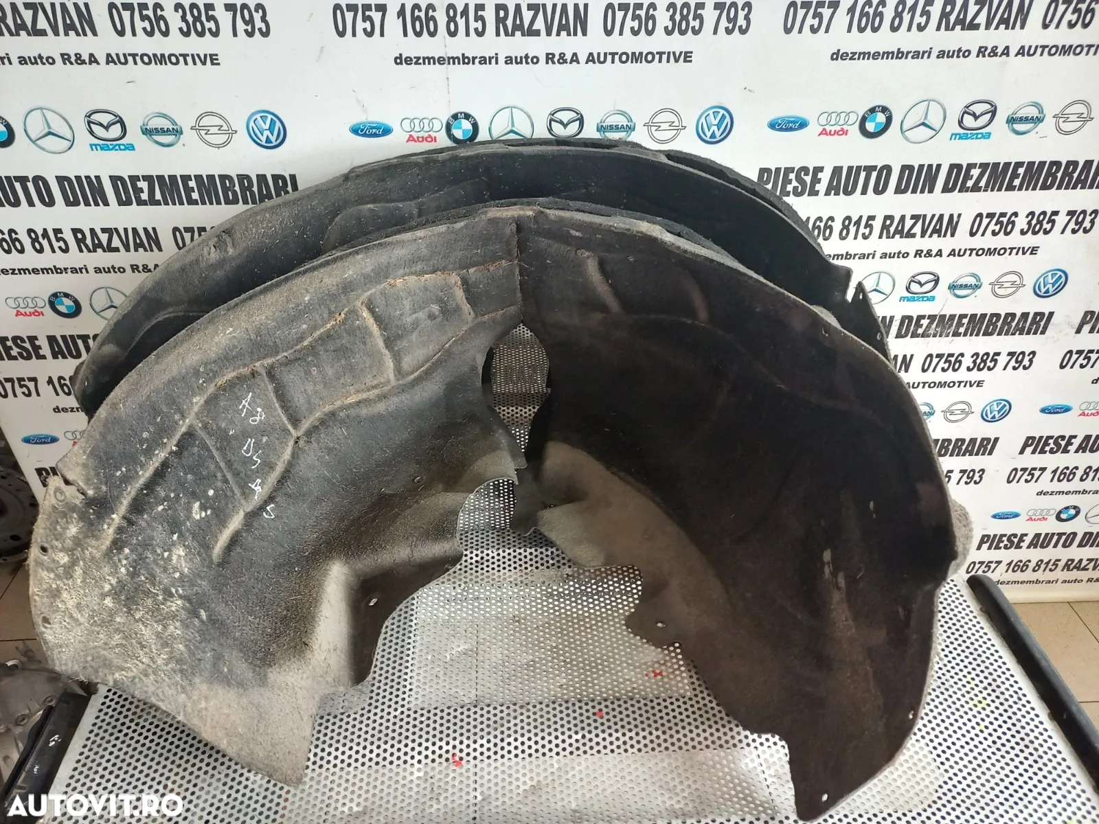 Carenaje Carenaj Stanga Dreapta Spate Audi A8 4H D4 An 2010-2011-2012-2013-2014-2015-2016-2017 Dezm - 2