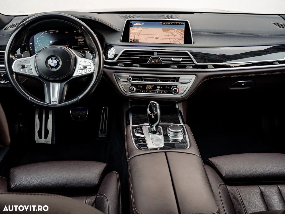 BMW Seria 7 730d xDrive MHEV - 9