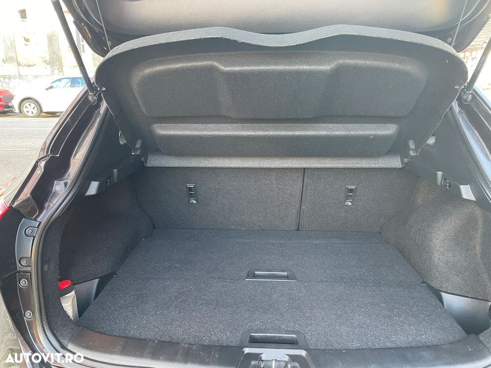 Nissan Qashqai 1.6 DCI Start/Stop 4X4-i Tekna - 9